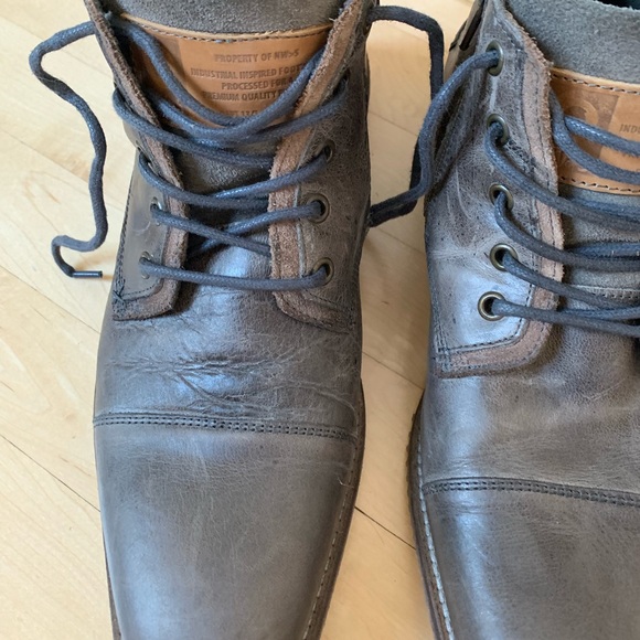 bullboxer diever cap toe chukka boot grey